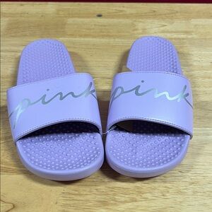 VS PINK Slides Size Lg